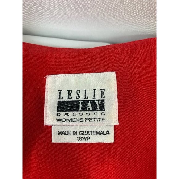 Leslie Fay Women’s Cherry Red Blazer & Skirt Set - Picture 3 of 11